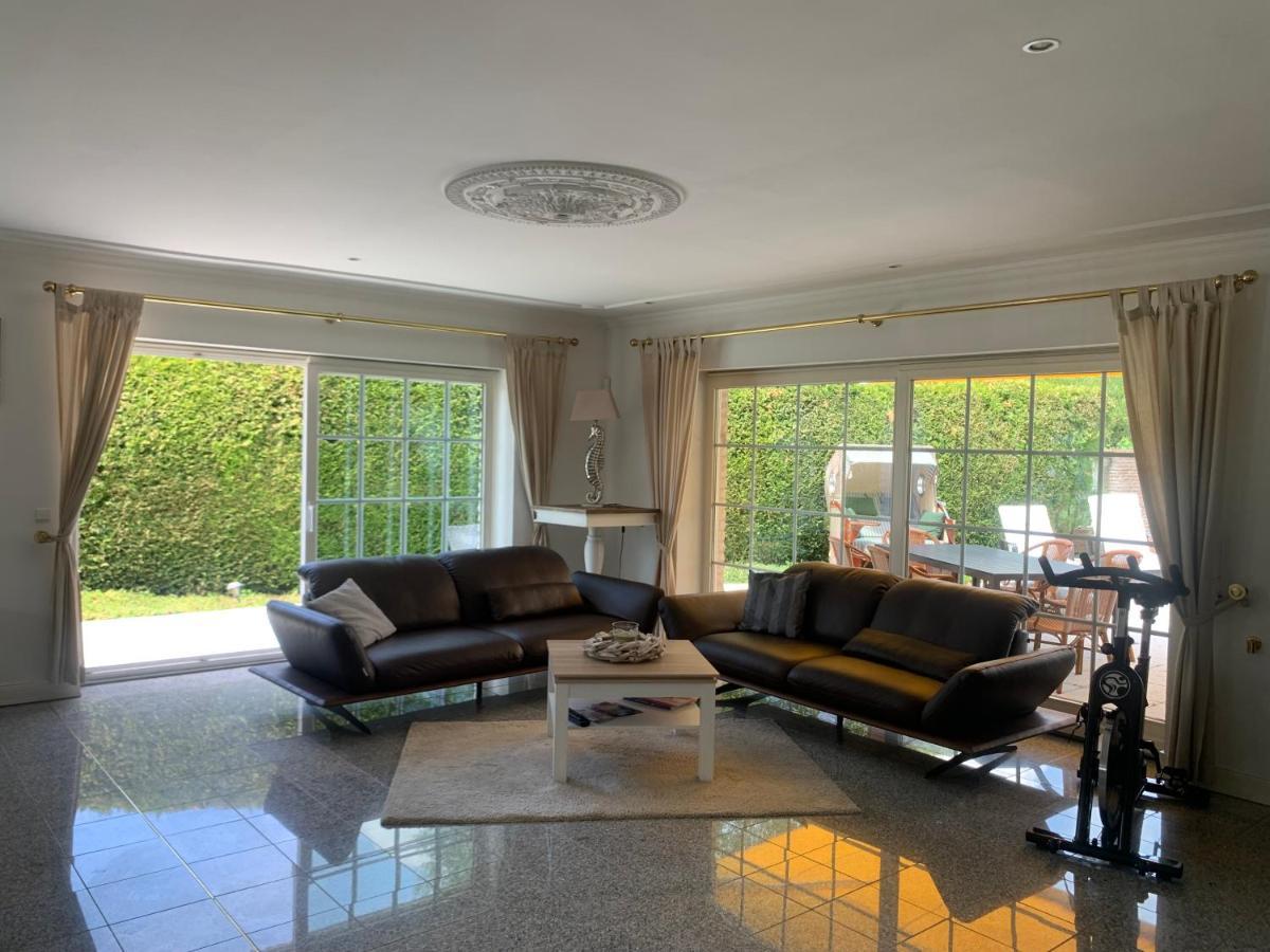 Strandbungalow / Ostsee Holiday home Scharbeutz